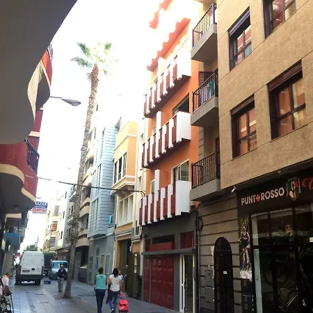 Sunny Islands Tq 아파트